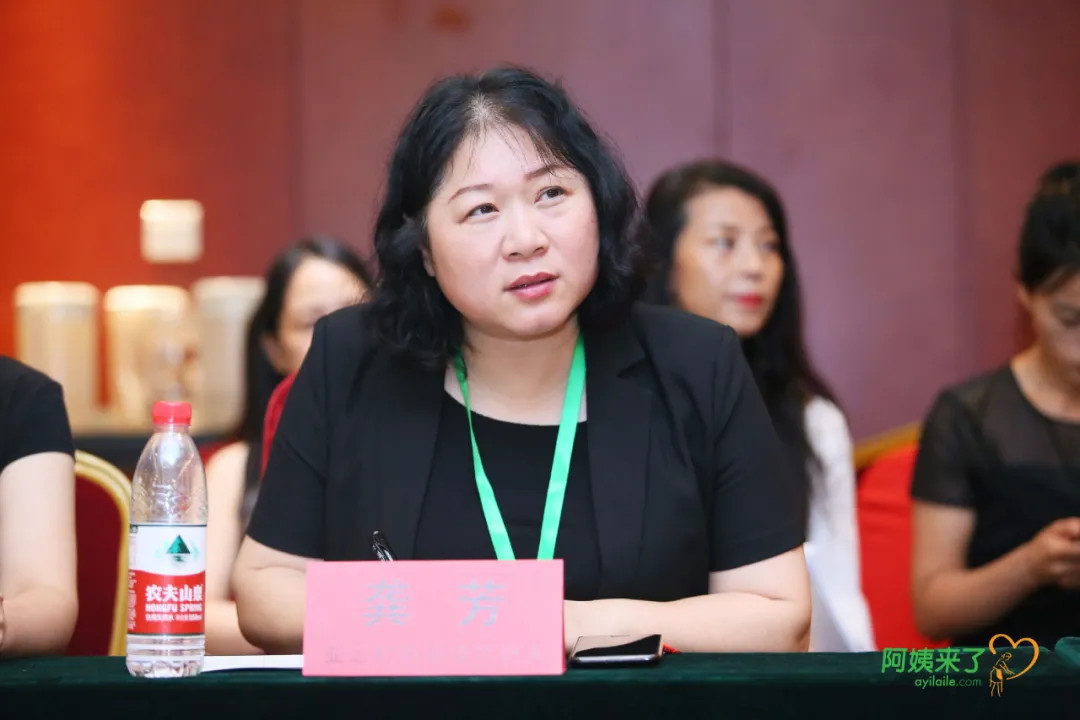她是家政圈里的真红娘,也是客户家里的大管家