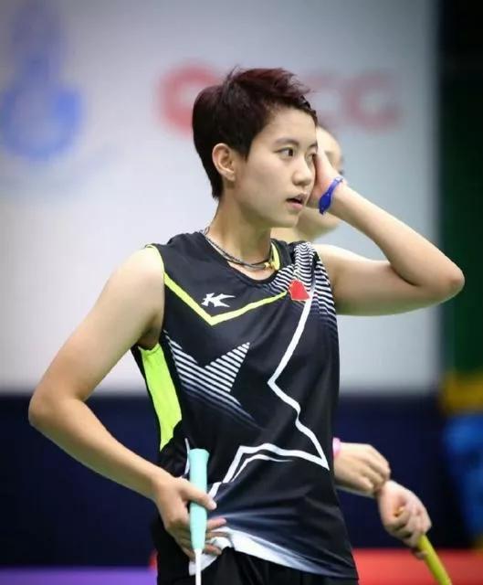 中国羽毛球女单名将图片