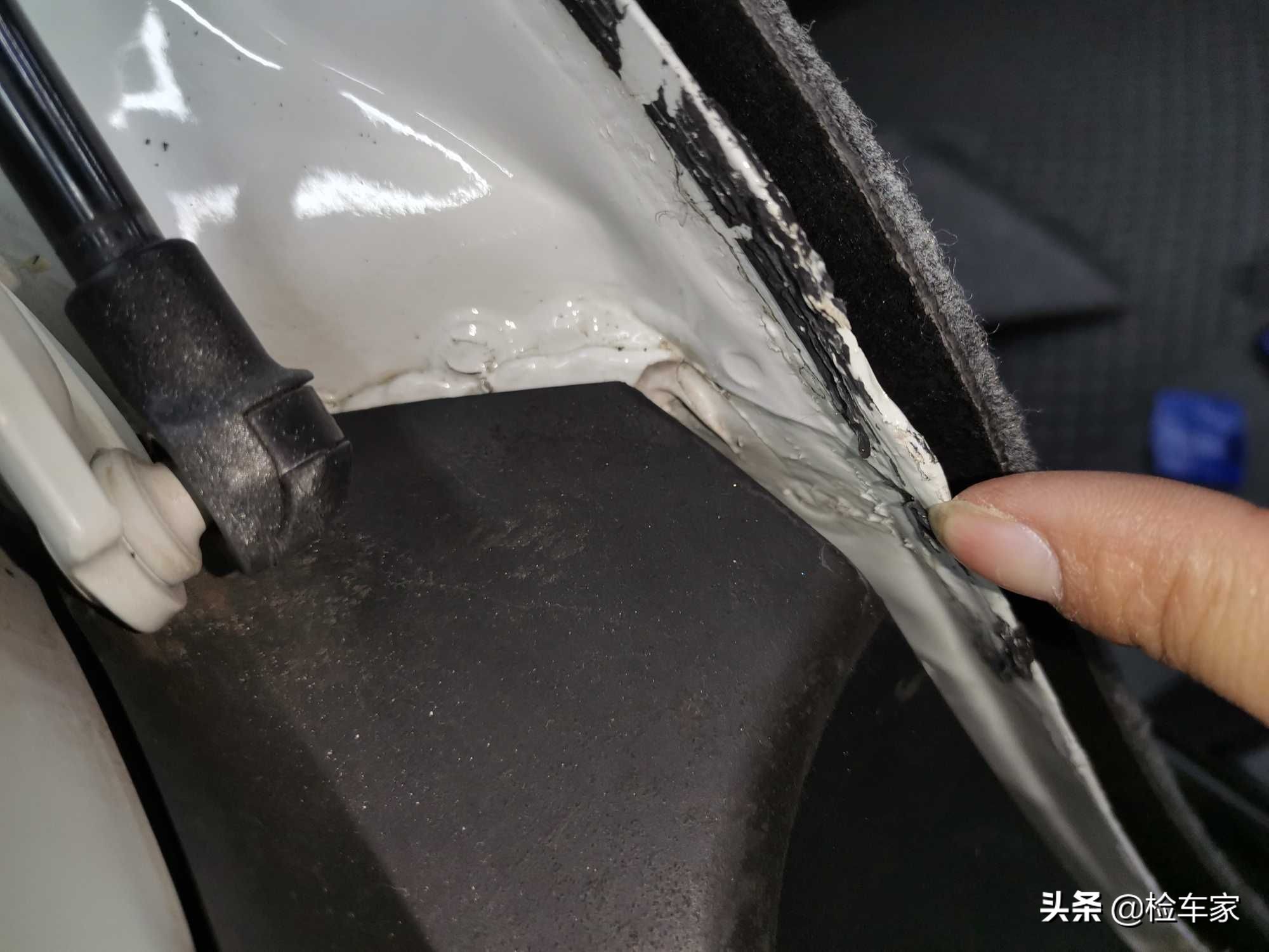 二手性能车最划算？这辆卖31万的宝马M3，一个瑕疵就便宜3万