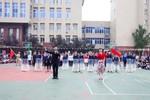 北京市建华实验学校第三届秋季运动会成功举办