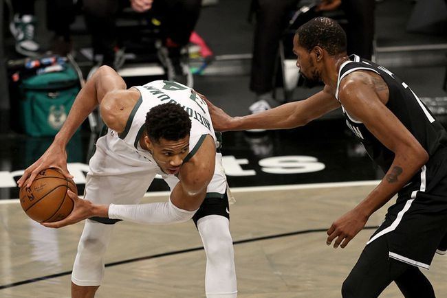 季后赛篮网vs雄鹿g7(创造奇迹的代价——记篮网-雄鹿抢七大战)