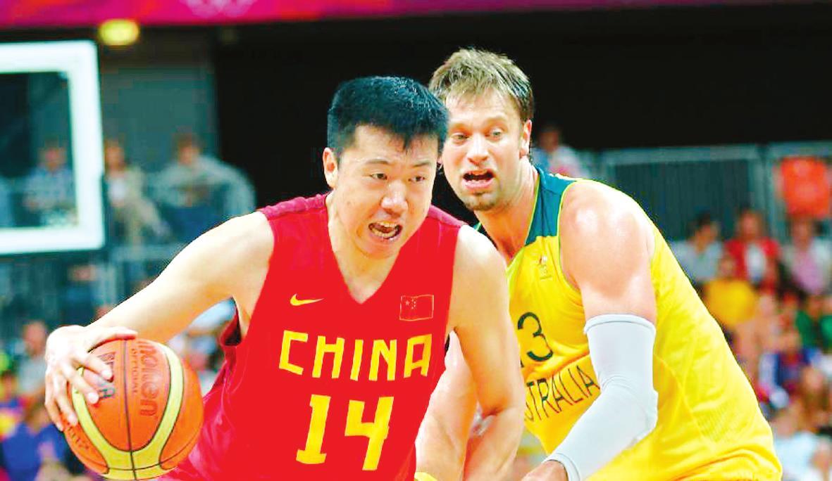 A为什么王治郅是登陆nba第一人(追风少年王治郅：17岁成男篮史最年轻国手，登陆NBA亚洲第一人)