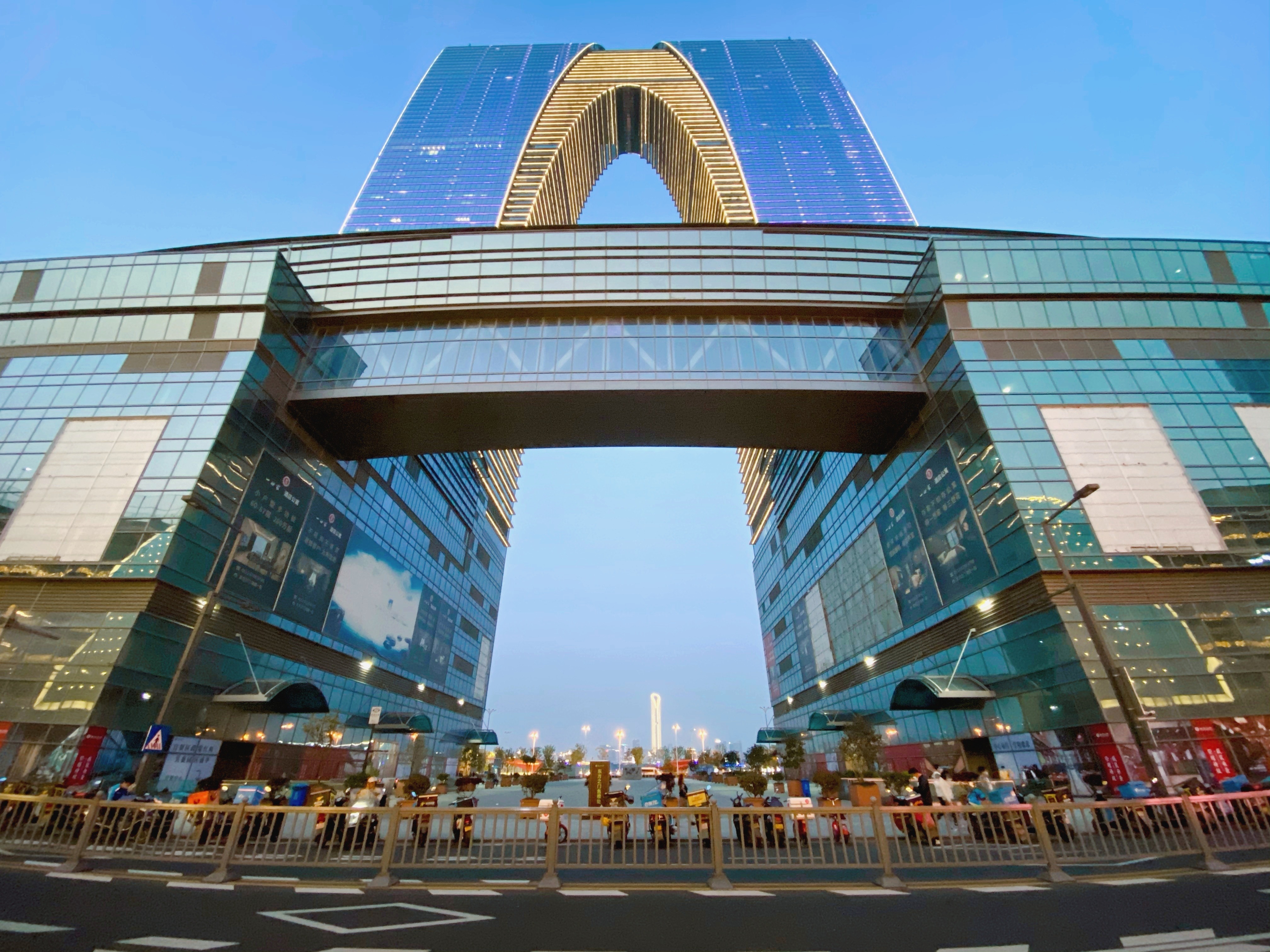 苏州最著名的地标建筑 苏州最著名的地标建筑是 - 情书号