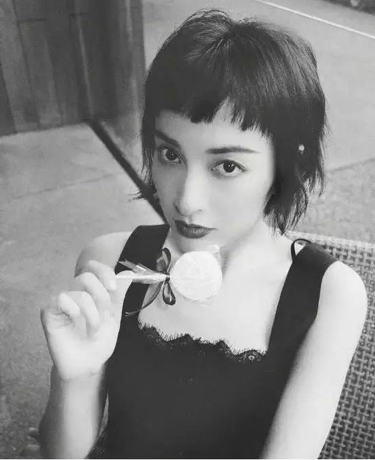 被渣男坑，被观众骂，吴昕靠什么完成了逆袭？ 