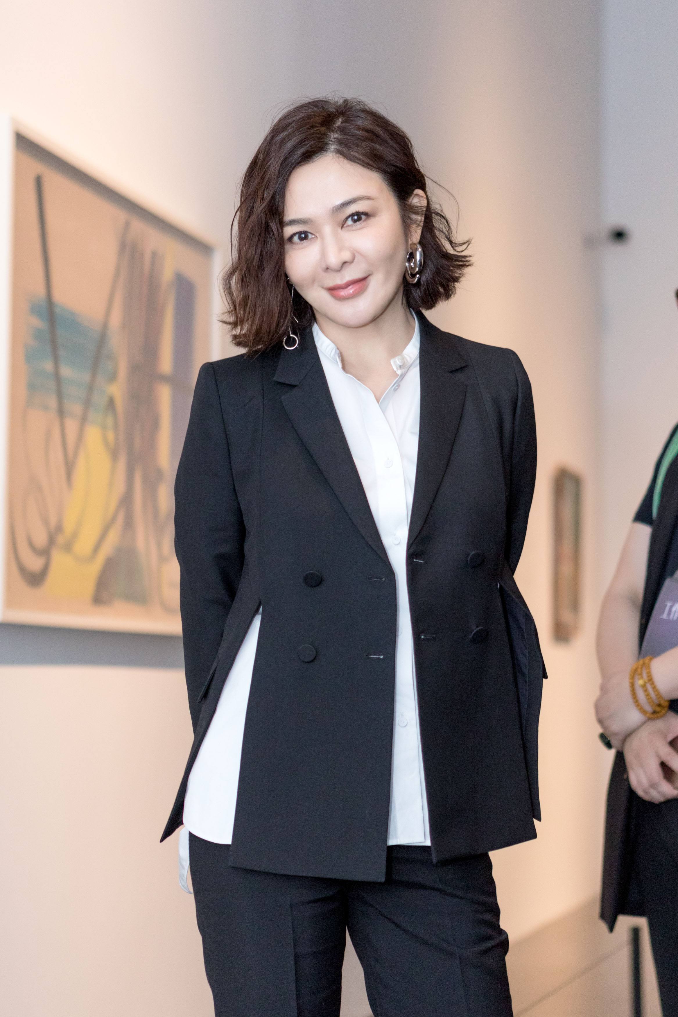 一生为情所"困",刘銮雄成最大污点,关之琳的不甘与无奈