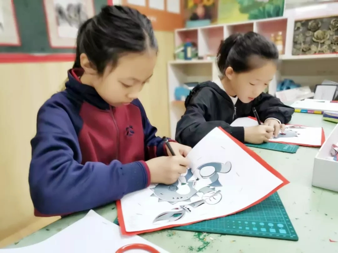 坚守大方学校14年，这位老师深受同事敬重，家长信任，学生爱戴