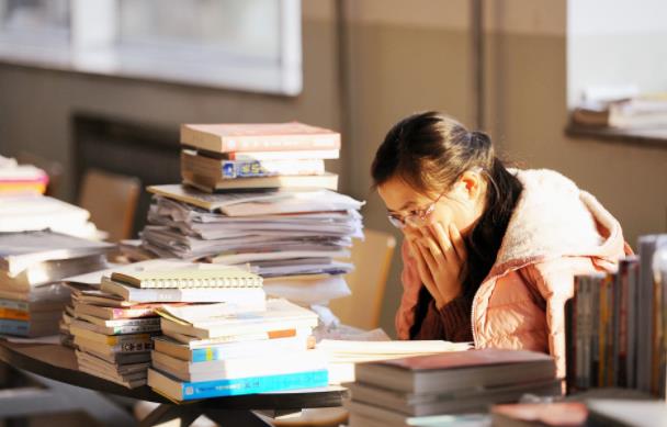 2022考研有“限制”，英语四级或成门槛，学生户籍所在地也有讲究