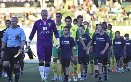 世界杯为什么开场有小孩（世界杯运动员入场时，为什么都要带一个小孩？原来这里头有大学问）