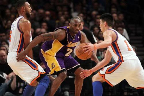 林书豪在nba的成就（从被歧视的落选秀，到科比头上砍38分，这是林书豪的逐梦之路）