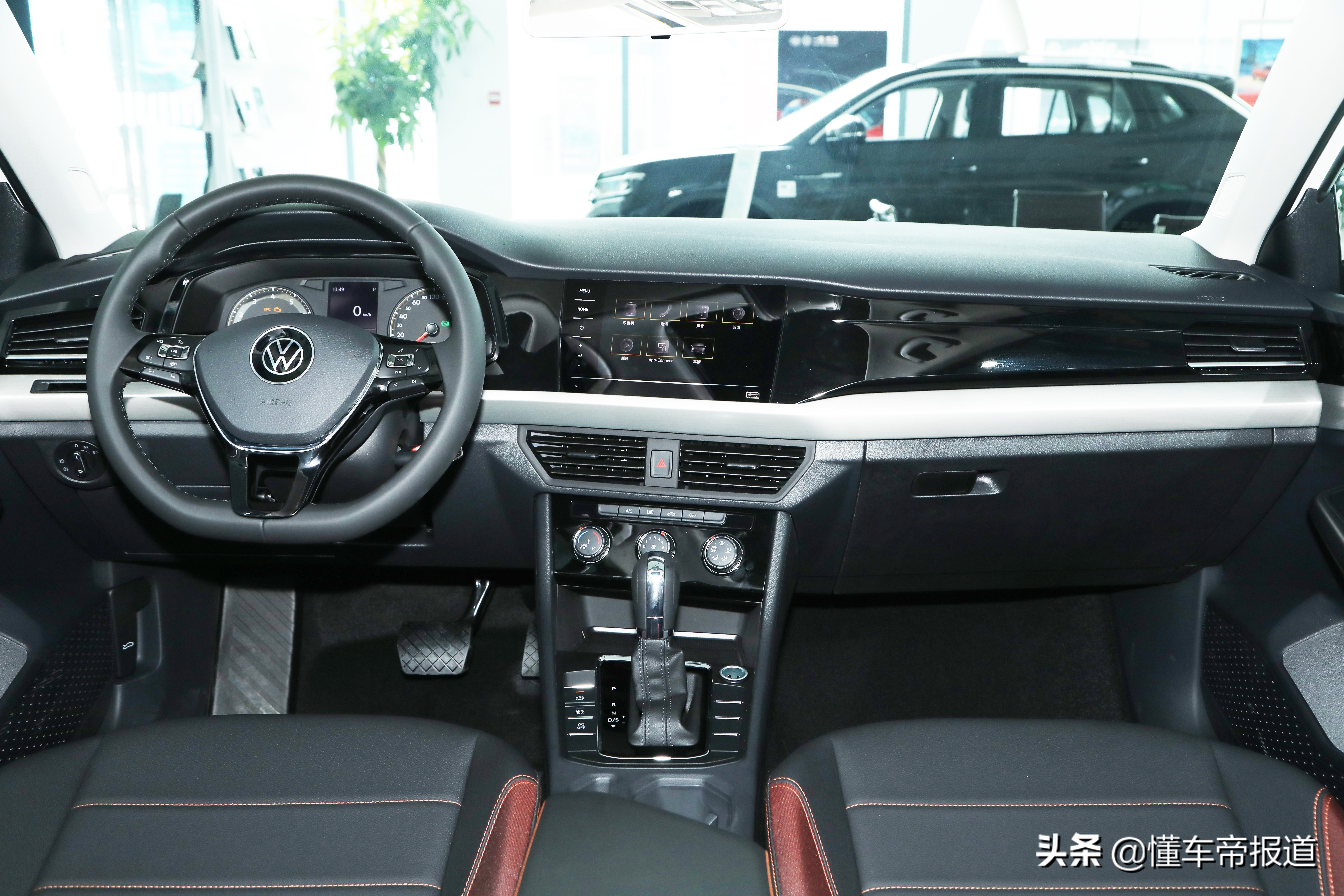 新车 | 售价13.53万元，大众宝来30周年纪念版上市，增加专属徽标