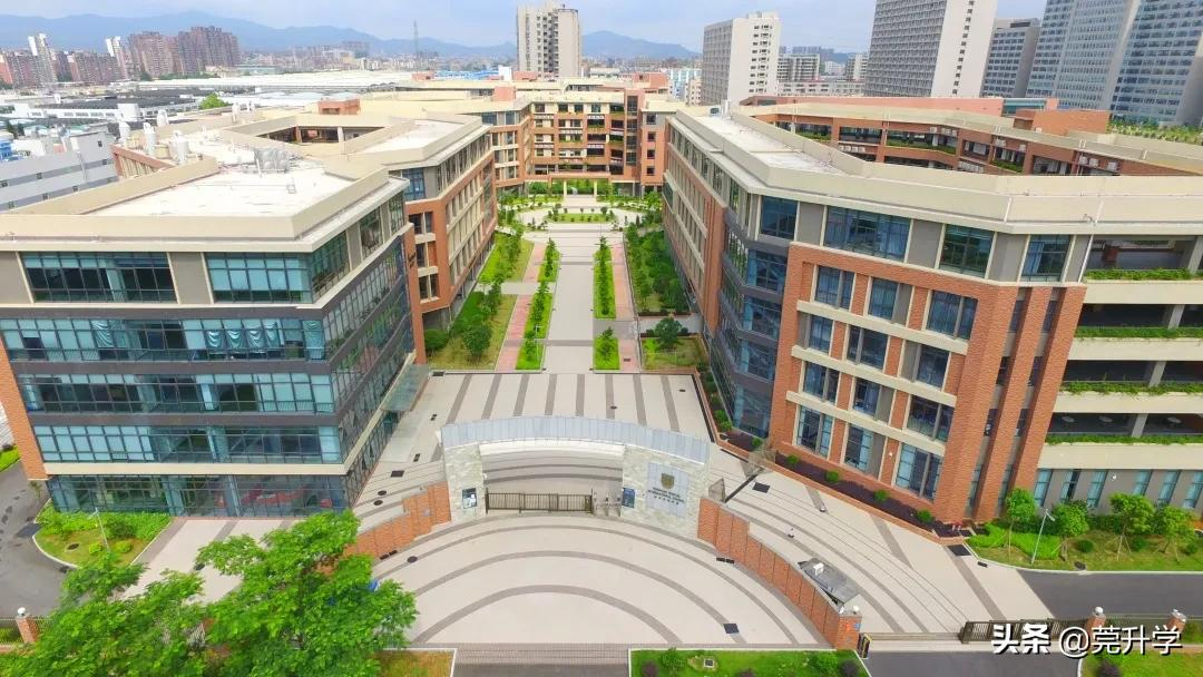 去年首次招生的7所高中汇总，500分就能上东华松山湖高级中学？