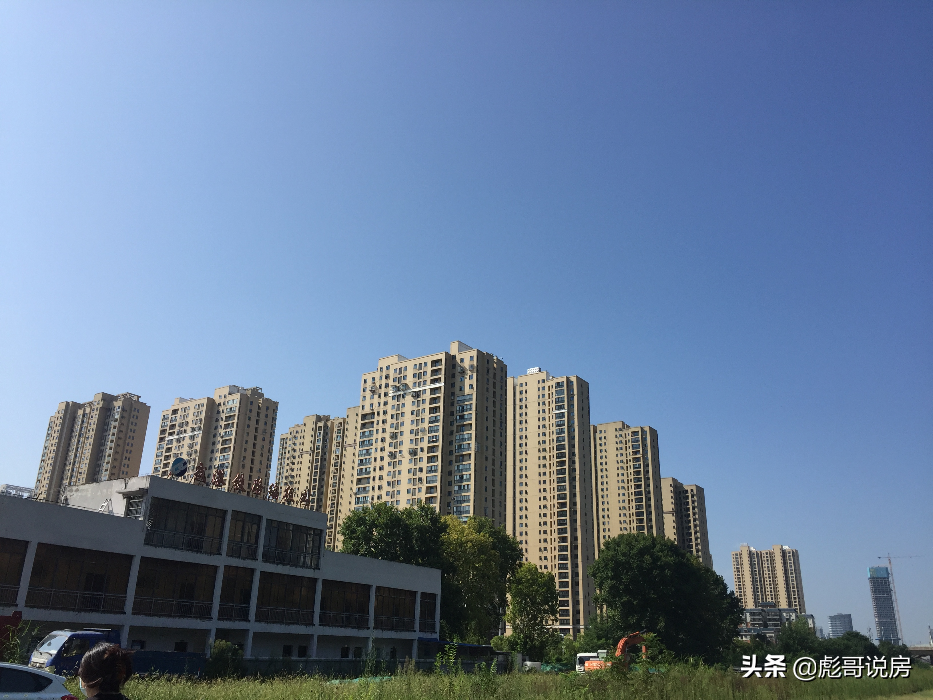 武汉楼市的黑天鹅事件、天量还建房开始办证了，典型区域评测