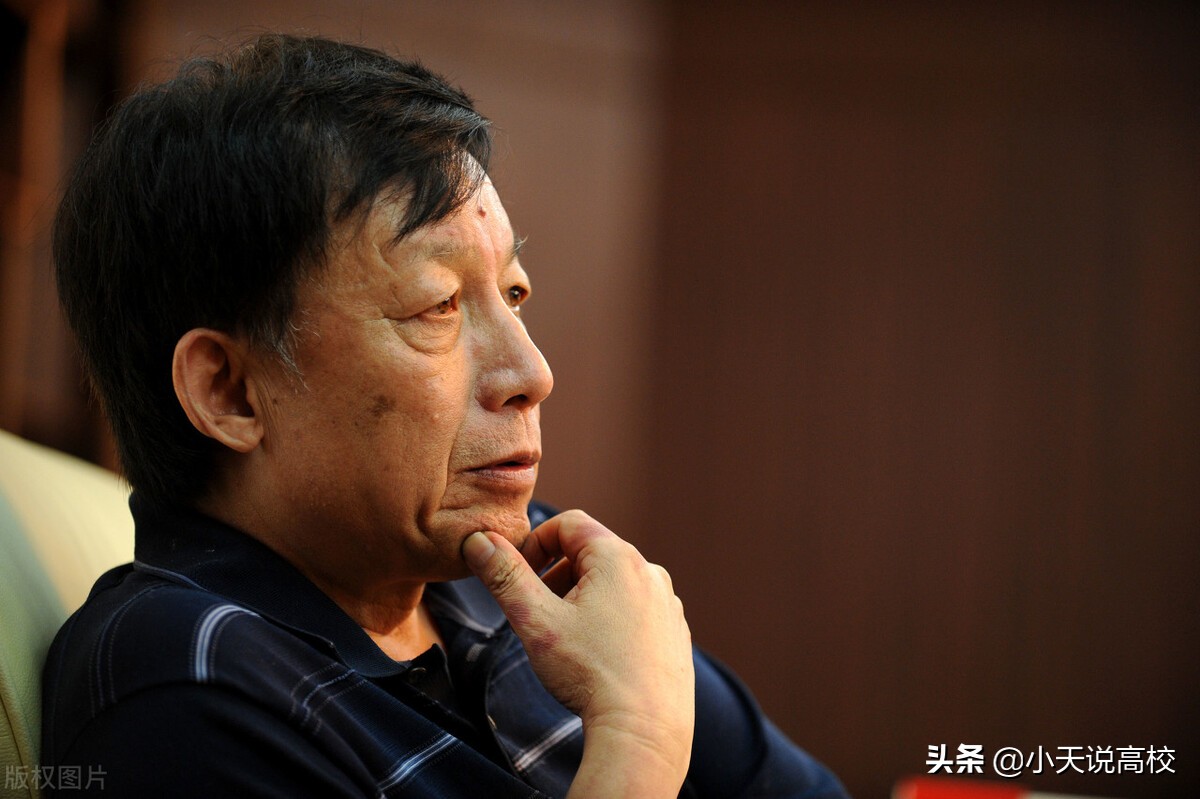 武汉大学前校长齐民友逝世，说下他和刘道玉校长的恩怨