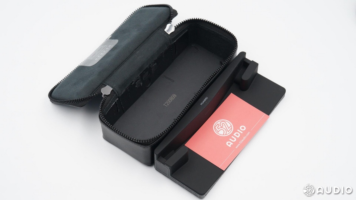 二,华为 eyewear ii 智能眼镜充电盒拆解我爱音频网采用chargerlab