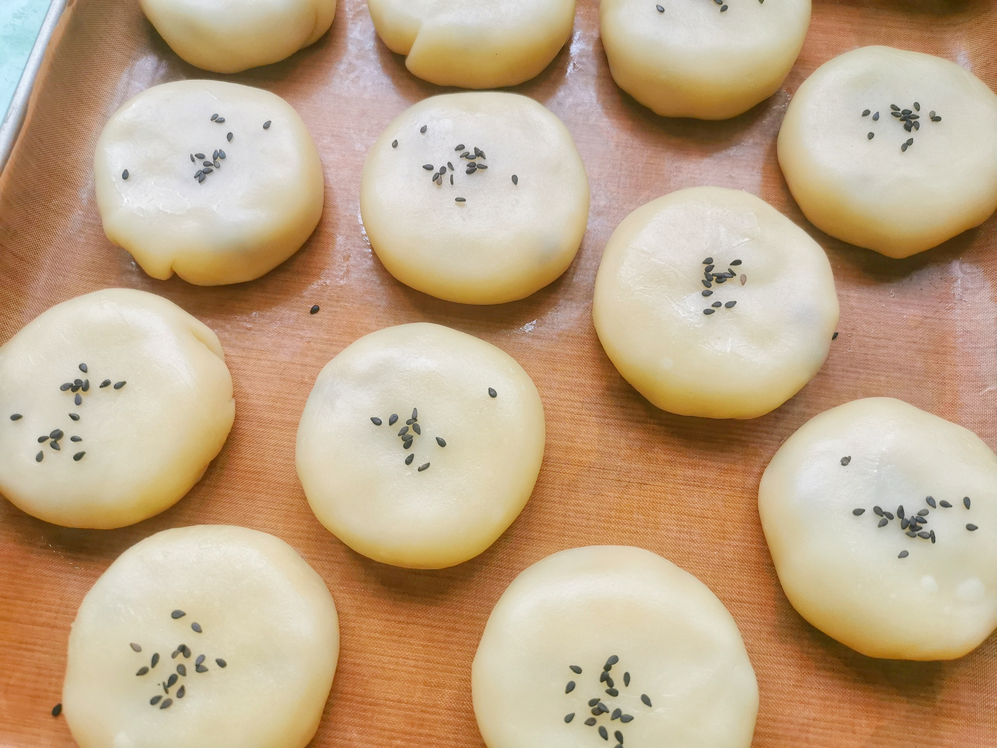 自制绿豆饼，低糖少油无需炒豆沙，清凉解暑促消化，平底锅也能做