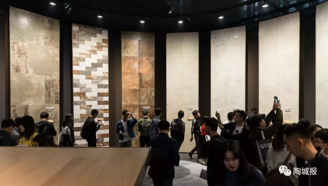 诺贝尔、新明珠、鹰牌2086、蒙娜丽莎……广州设计周,陶企人气很旺