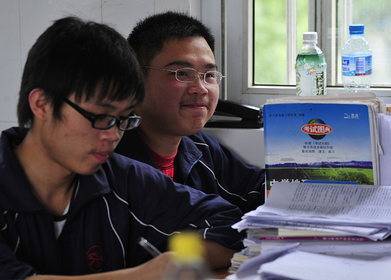 华东地区害人不浅的7所大学，人民日报已曝光，毕业证如同废纸