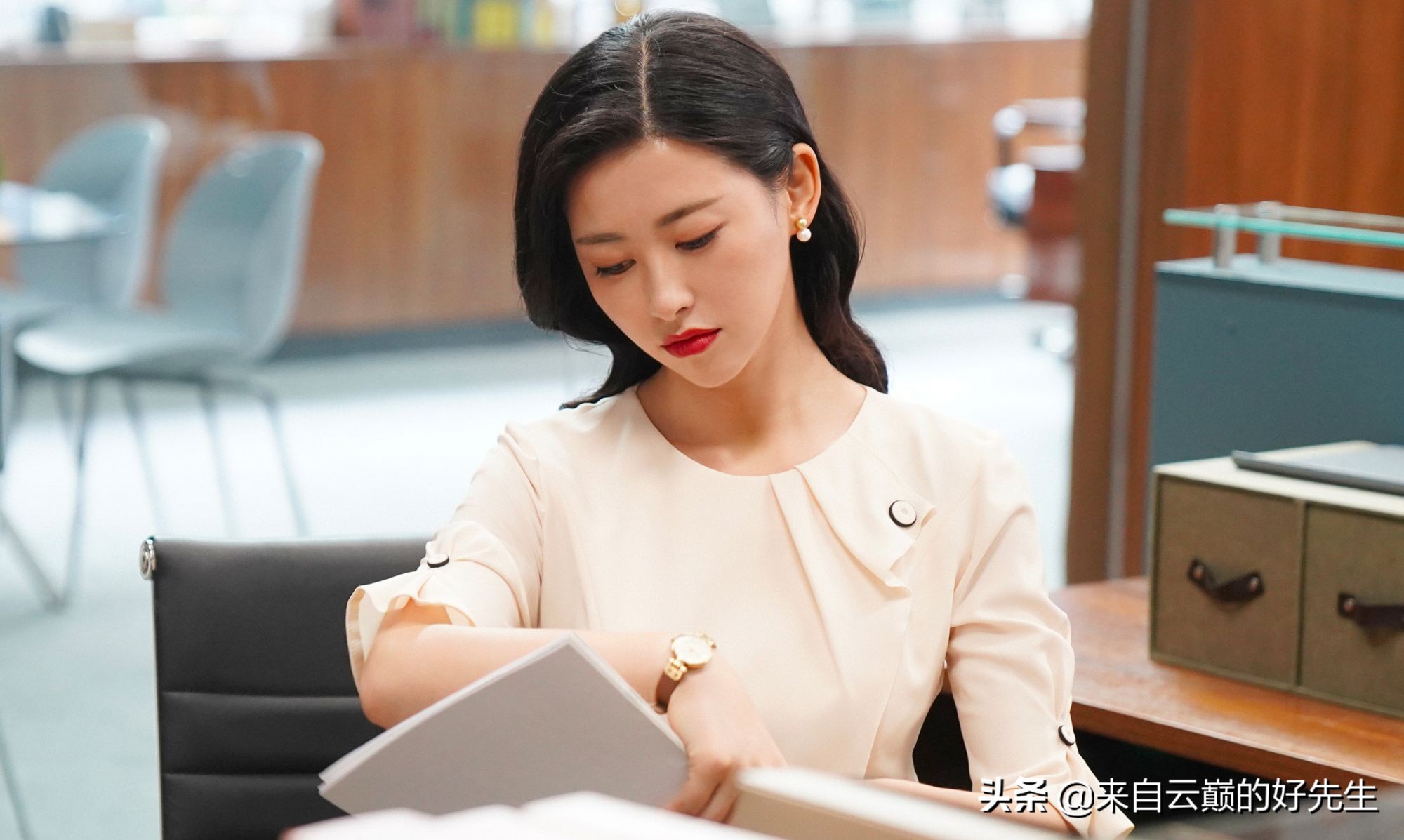 大好时光夏冰冰(那些让你看到想锤爆的电视剧角色和剧情)