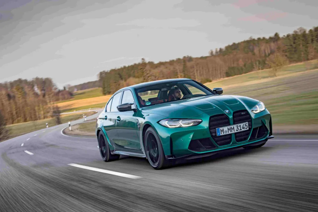 3.9秒破百的性能怪兽谁最有乐趣?奥迪RS5、宝马M3和AMG C63这样选