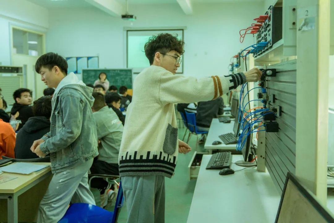 招不到工的人力中介：拿什么吸引你，年轻人？