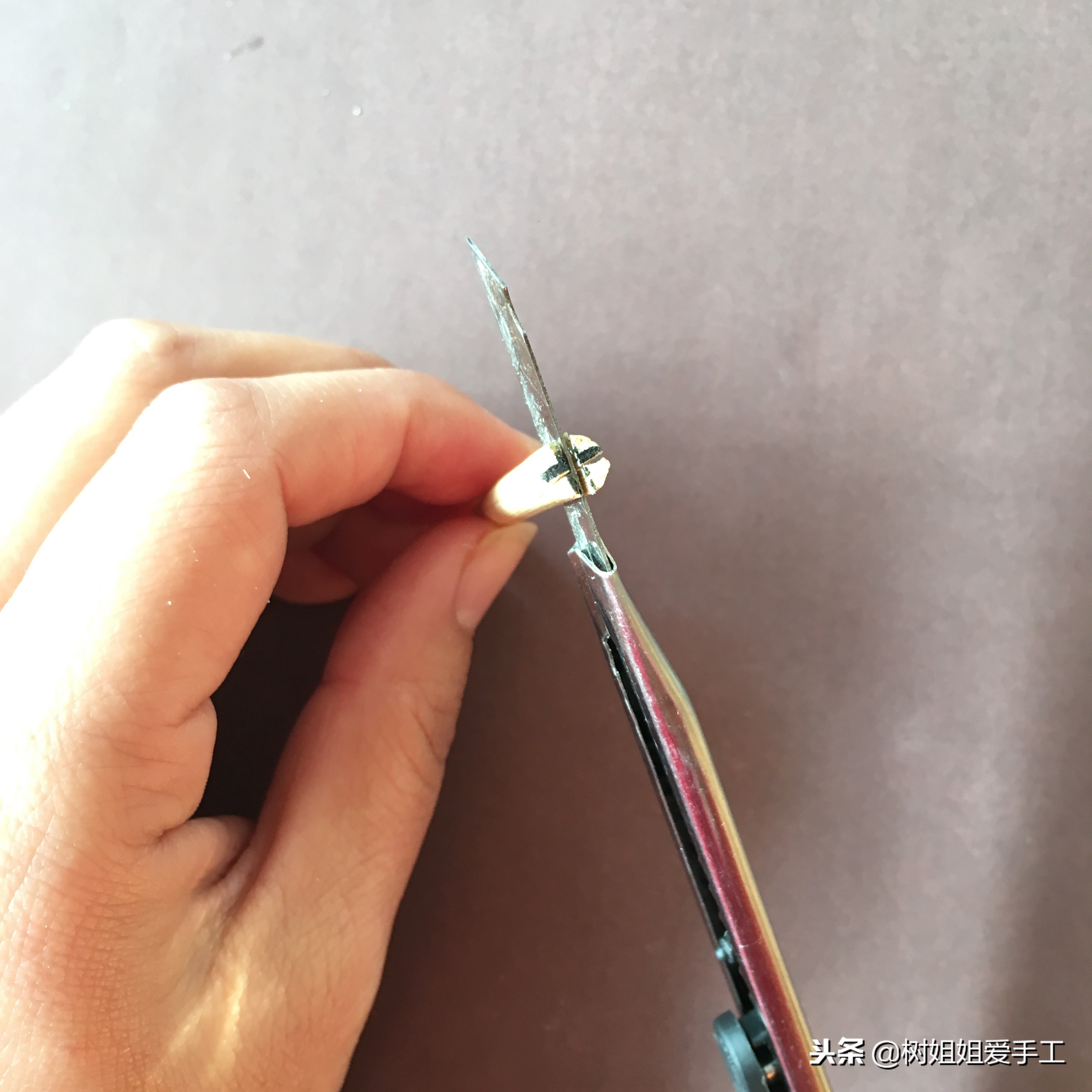 亲子手工玩具：飞镖的制作方法