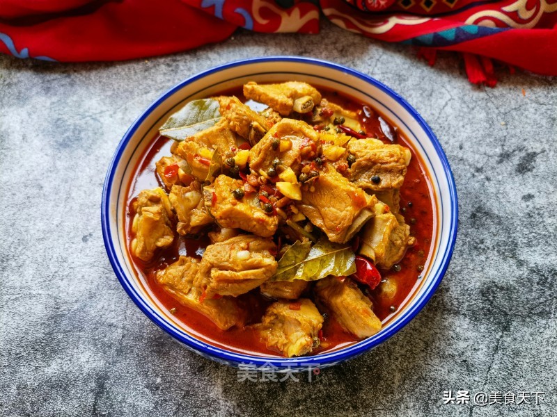 一勺豆瓣酱炒老板鱼，鲜香下饭的家常做法