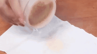 99%的女孩都不知道，过期了的化妆品到底该怎么用？