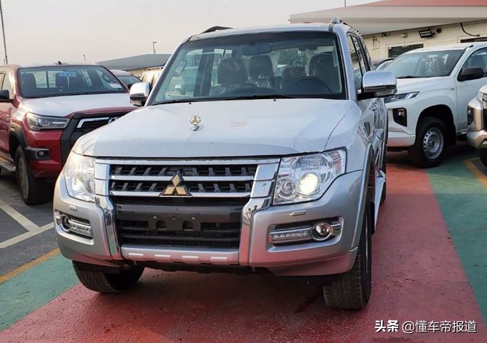 新车 </p><p>　　 约合人民币16万起售，2022款三菱帕杰罗曝光，配3.0升V6动力