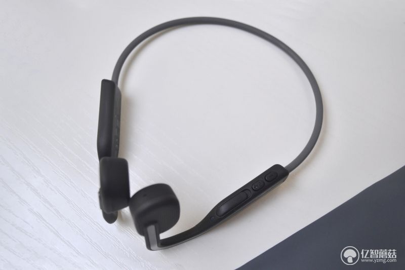 没你不行的运动伴侣 韶音骨传导运动耳机AS660