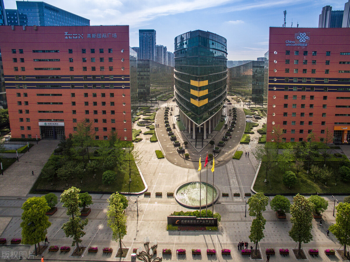 被名字“坑了”的四所大学，实力“个顶个的牛”，但看名字很一般