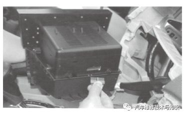 如何加装汽车导航系统？
