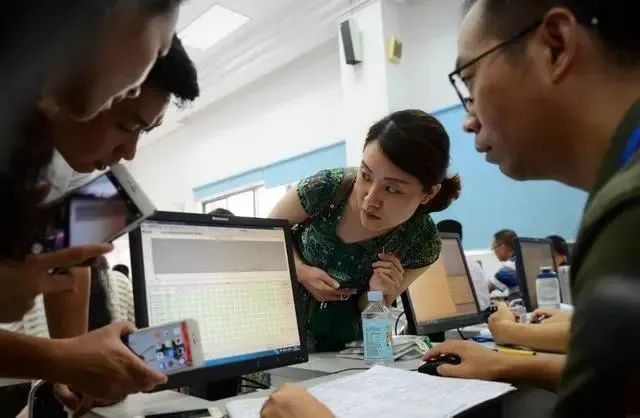 高考语文146分作文满分，唐楚玥是怎么做到的？5个关键词是法宝