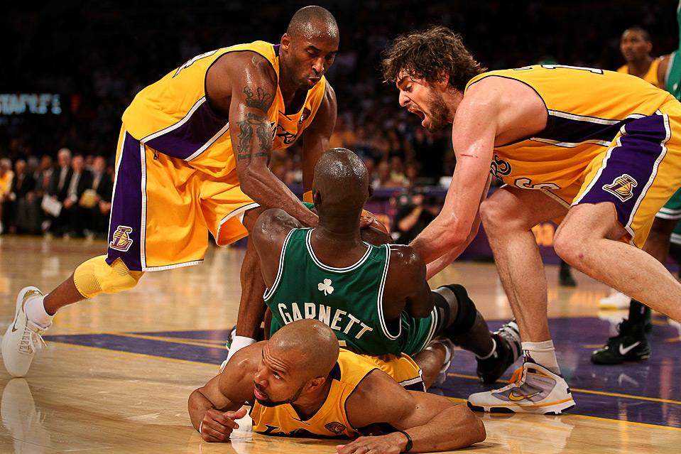 2010nba总决赛7(10年湖凯总决赛g7,皮尔斯18分,kg17分,加嫂19 18,科比