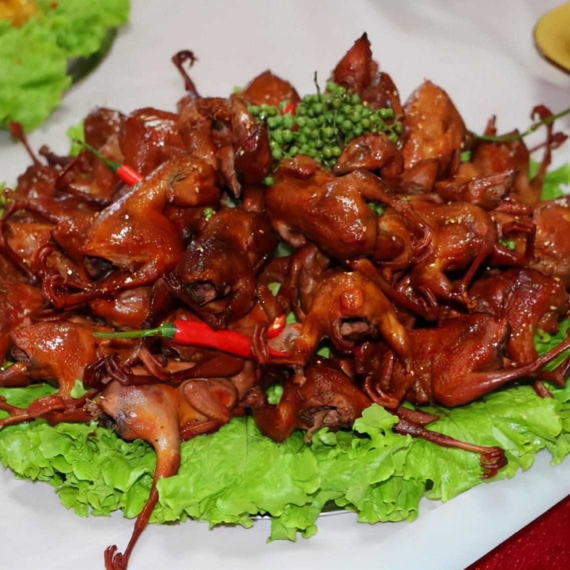 6米长蛋糕“免费”赠送！东北这所“吃饭”大学火了