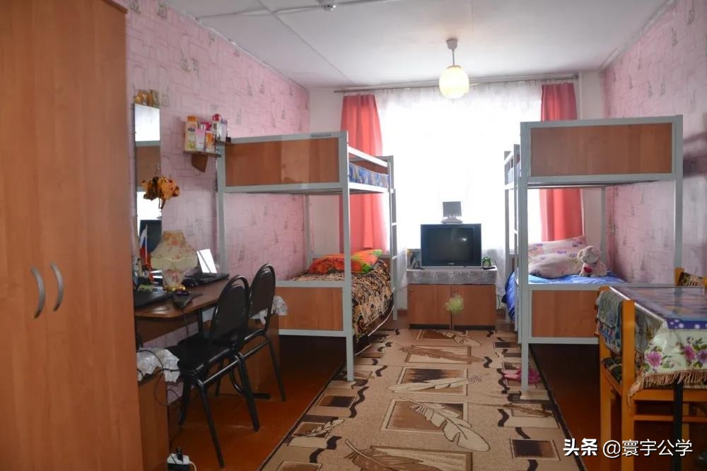 在圣彼得堡国立音乐学院（СПбГК）读书是种什么样的体验？