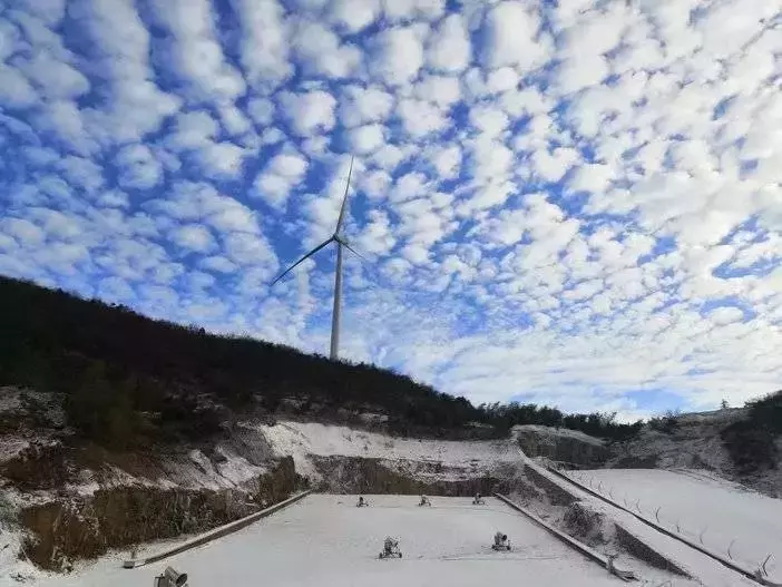 下下雨可以滑雪吗(大杭州终于要有自己的户外滑雪场啦~今年新开滑雪场地图上线)