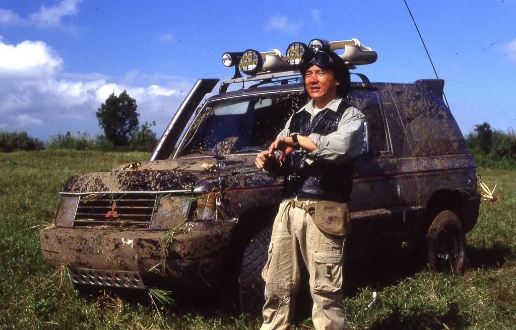 值得一提的是2012年的《十二生肖》实际正是"亚洲飞鹰"的第三部,但