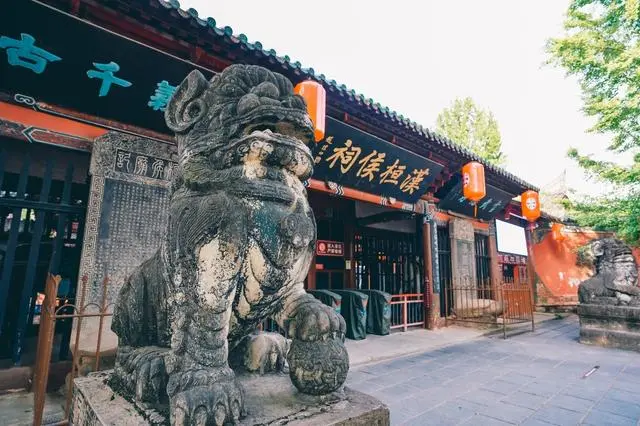 成都周边8个全家出游的好去处,自驾坐车都可以,一路风光美如画