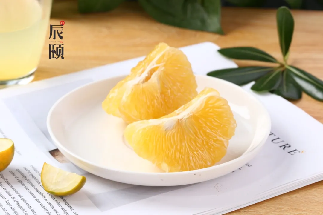 辰颐物语黄金葡萄柚果肉饱满细腻甜而不酸清香裹挟着甜味