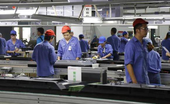 寒门状元邝永胜，高考671进清华，电子厂打工挣学费