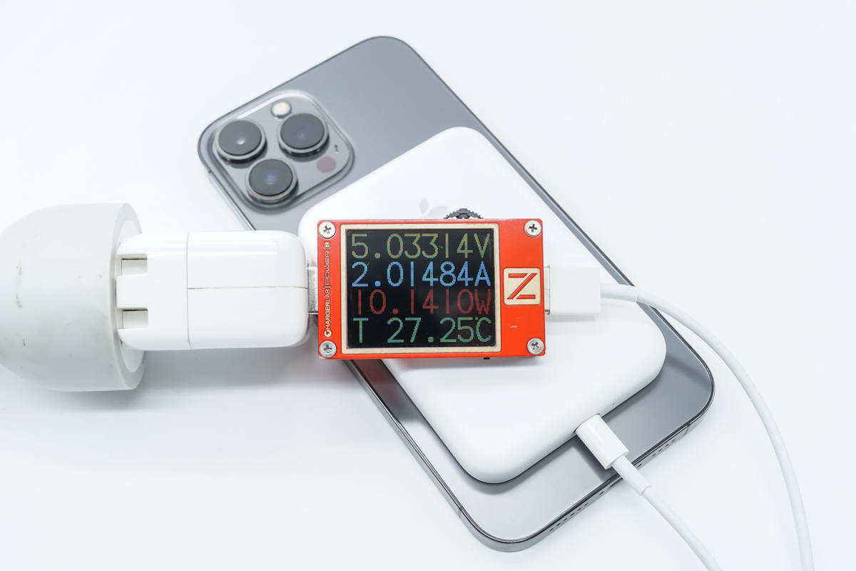 天干物燥小心火烛！苹果、华强北 MagSafe 行动电源横向对比