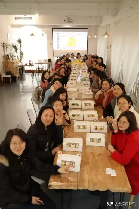 成都环境集团|最美应是三月天：春花灿烂是你，阳光耀眼如你