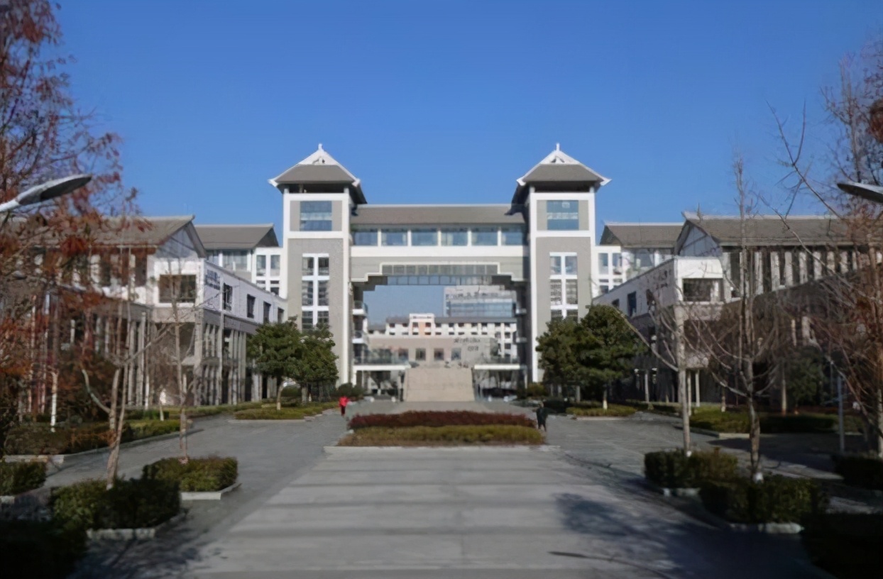 5所独立学院转公办本科，录取分数低学费减半，准考生可捡漏