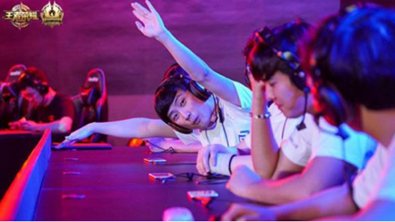 王者荣耀中国vs韩国（中国电竞已领先韩国？来看看《王者荣耀》韩国KZ战队怎么说）