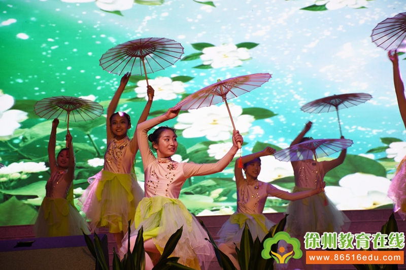 徐州市铜山中专举行第十一届“红五月技能节”颁奖晚会暨汇报演出