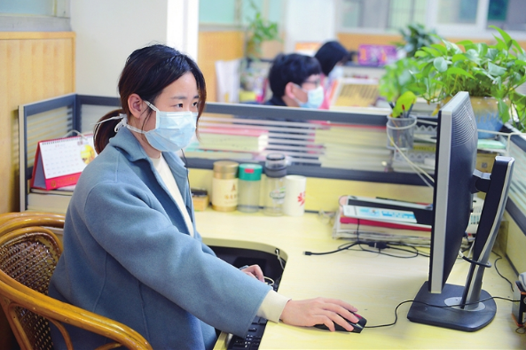 “铁饭碗”要碎了？部分事业编员工将成合同工，你是否在其中