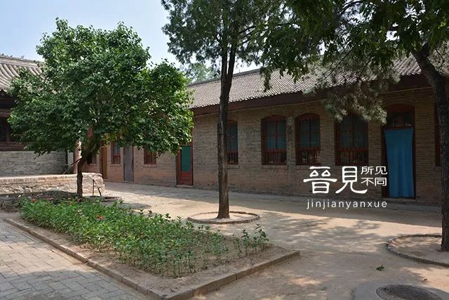 中国保存最古老的木构建筑五台山南禅寺，那里去看什么？为您解析