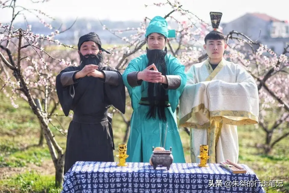 大别山在哪个省哪个地方（坐落于鄂豫皖三省交界处）