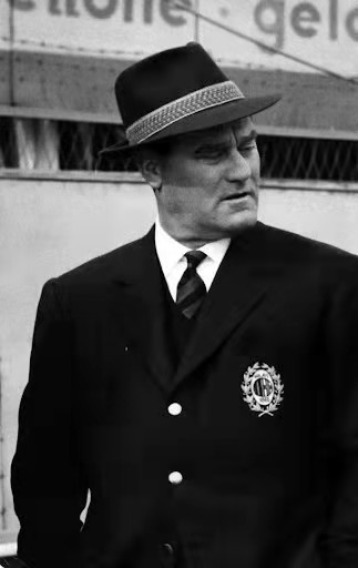 希望小马尔蒂尼不会在今天爆发（一文讲述马尔蒂尼家族编年史，百年意大利足球变迁都在这里）