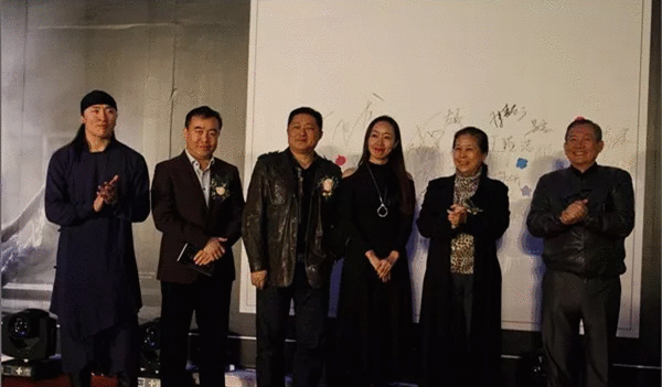 回归·逐梦——第四届蜂鸟青年舞蹈周如期到来